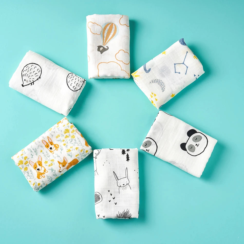 Kangobaby #My Soft Embrace# 5-Piece Bamboo-Cotton Swaddle & Bib Set